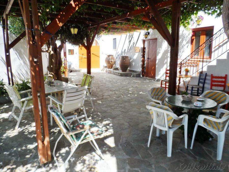 Liolio'S Manor Agalianos Exterior foto