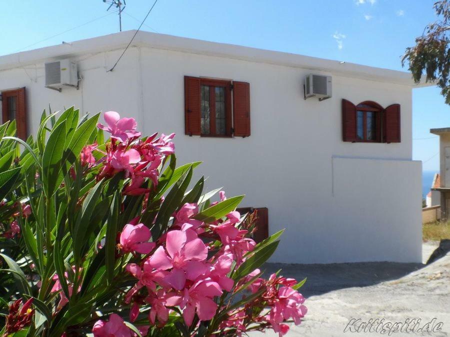 Liolio'S Manor Agalianos Exterior foto